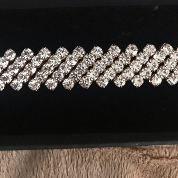 Marciano Los Angeles rhinestone choker - Picture 3 of 7